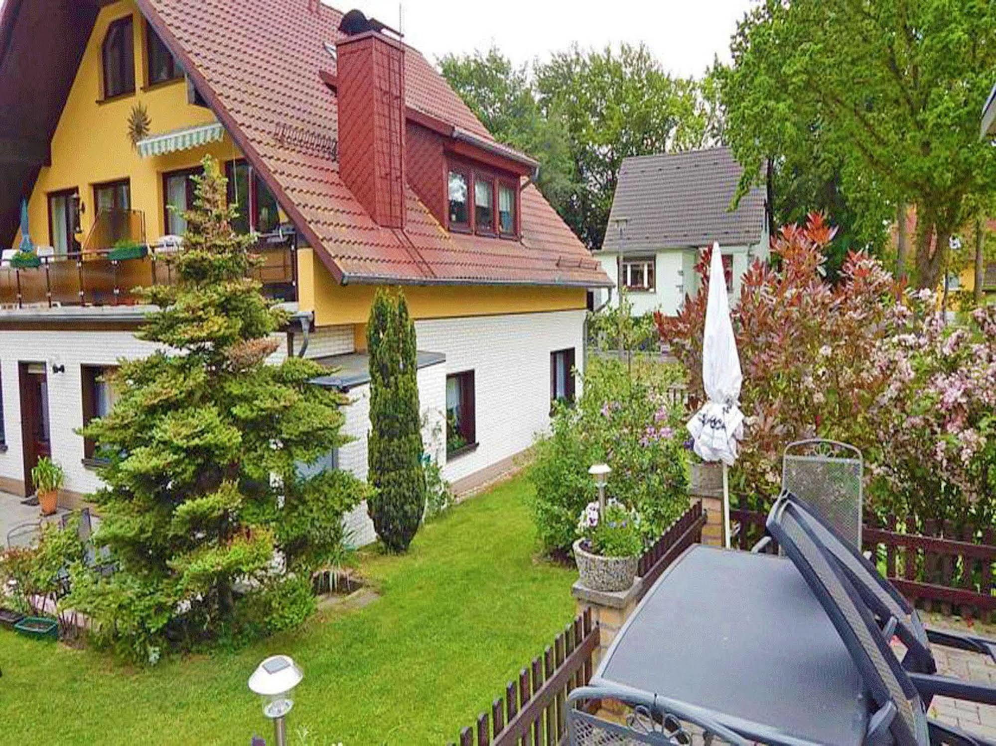 Ferienhus Baabe Fewo 01 Terrasse, Sauna- Und Schwimmbadnutzung Im Ahoi Sellin Bagian luar foto