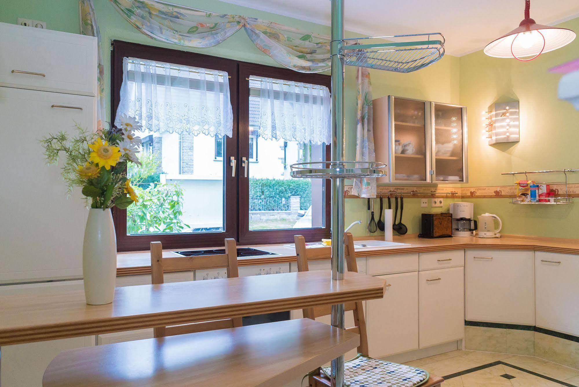 Ferienhus Baabe Fewo 01 Terrasse, Sauna- Und Schwimmbadnutzung Im Ahoi Sellin Bagian luar foto