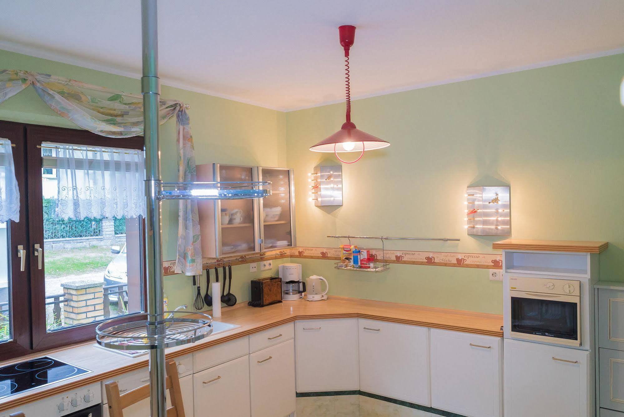 Ferienhus Baabe Fewo 01 Terrasse, Sauna- Und Schwimmbadnutzung Im Ahoi Sellin Bagian luar foto