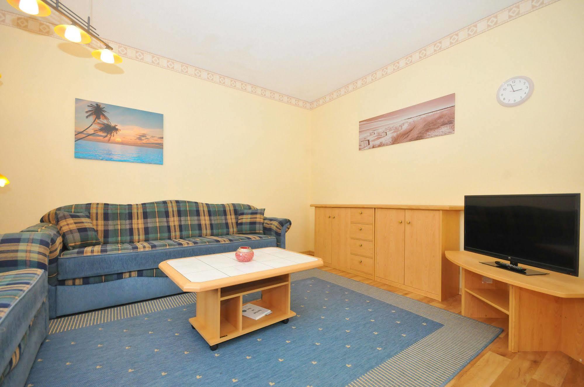 Ferienhus Baabe Fewo 01 Terrasse, Sauna- Und Schwimmbadnutzung Im Ahoi Sellin Bagian luar foto